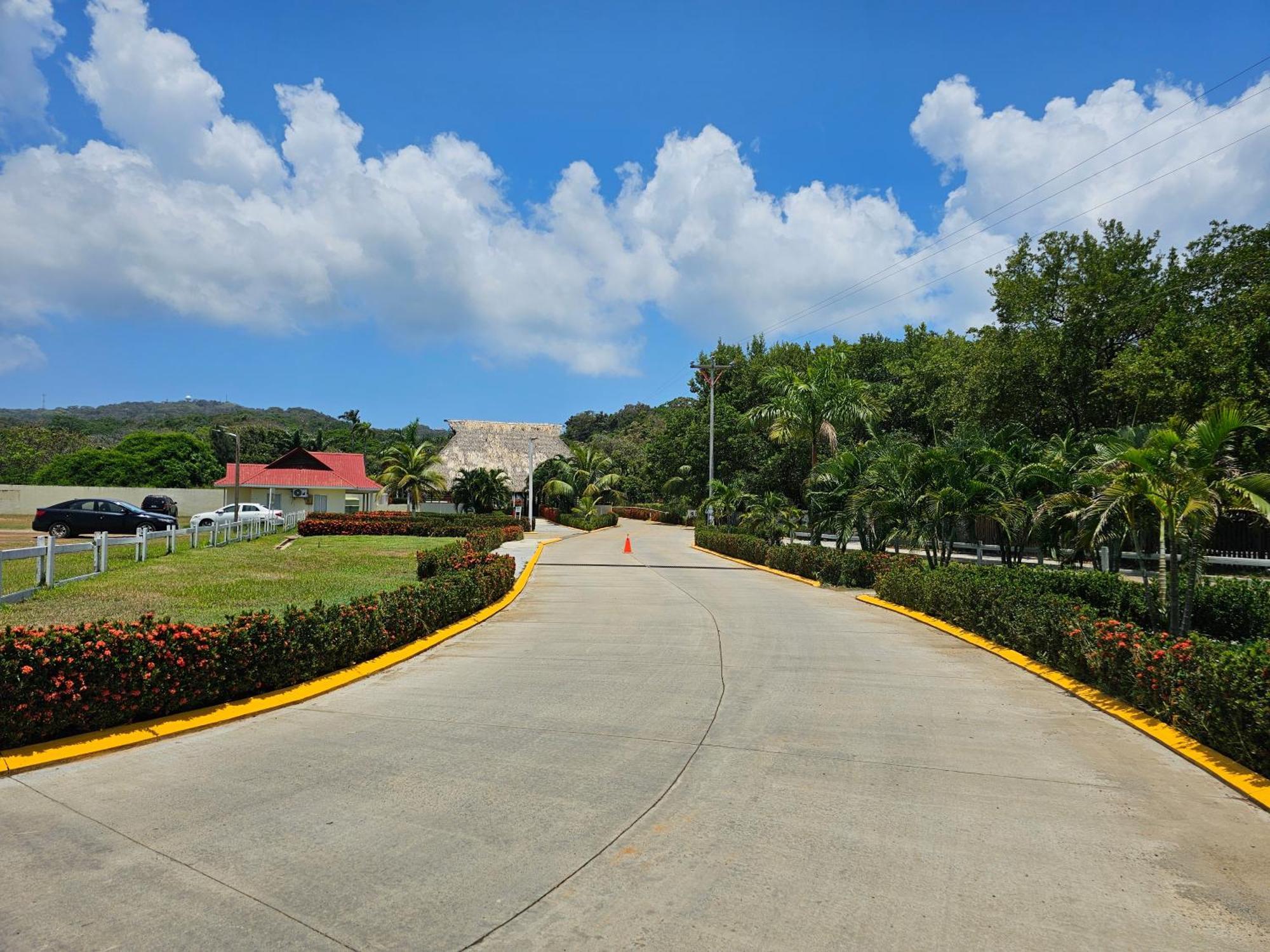 Las Palmas Joliet Corozal  Exterior photo